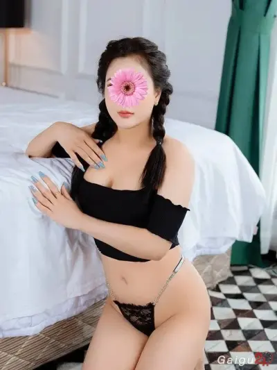 Khánh Quỳnh - Sexy quyến rũ - Làm tình ngây ngất