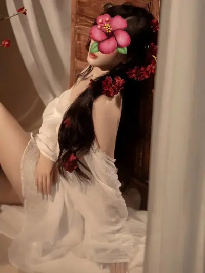 ❤️ PƯƠNG VY ❤️ Em gái xinh Dễ thương Xinh Đẹp, Dáng Mảnh Mai