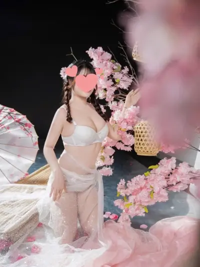Anh Thư Đãng Tình Cảm - Xinh Đẹp Đáng Yêu - Trải Nghiệm Cảm Xúc Đam Mê Bất Tận Cùng Em